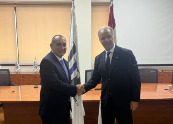 طلال الأنسي النقيب التاسع على رأس Libsمتعدد الإختصاصات: تأمين وإدارة ومال ومصارف وحقوق و من أهدافه تعزيز التعاون مع ACALومواكبة التطوّر التكنولوجي في قطاع التأمين…