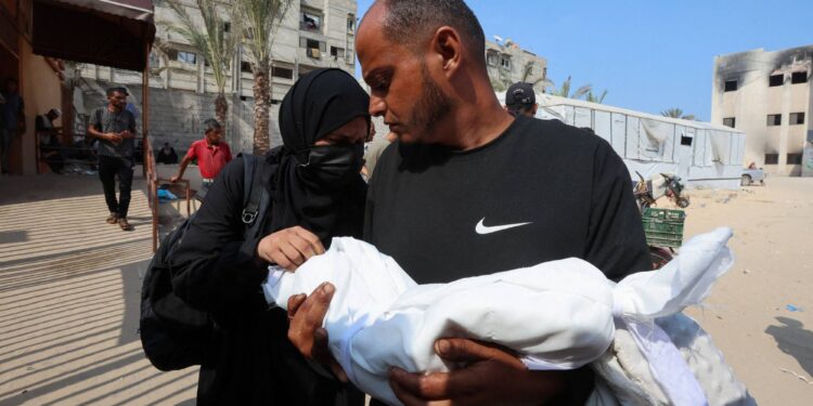 صرخة مدويّة  لمنظمة الصحة العالمية: البحث اليائس عن الغذاء لا الجوع    يقتل الناس!