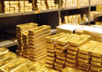8 دول عالمية تحتكر الذهبأقواها أميركاوالأُسر الهندية وحدها تمتلك 25 ألف طن من الأصفر الرنّان…