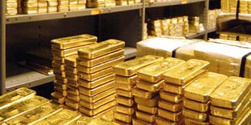 8 دول عالمية تحتكر الذهبأقواها أميركاوالأُسر الهندية وحدها تمتلك 25 ألف طن من الأصفر الرنّان…