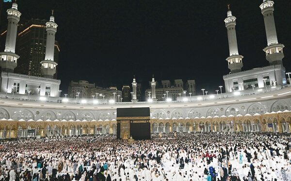 أكثر من 15 مليون معتمر في السعوديةفي الربع الأول من 2025..التأشيرة باتت سهلةعبر خدمة إلكترونية تلبي كل الحاجات…