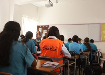 Fondation CMA CGM تعيد تأهيل مدرسة الـSainte Familleالتابعة لجمعية راهبات العائلة المقدسة المارونيات في علما الشعبوتجَهّز 21 مدرسة بأنظمة الطاقة الشمسية في لبنان