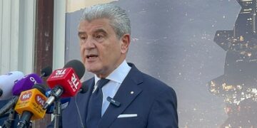 عيسى الخوري في جولة صناعية كسروانية: هناك تجٍّن على الصناعة اللبنانية.. افرام:”الصناعة الوطنية قابلة للانتشار عالمياً”…