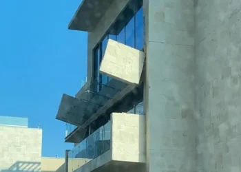 “عُمان ري” و “سويس ري” يقيمان ندوةعن العيوب الإنشائية وكيف تُؤمّن…