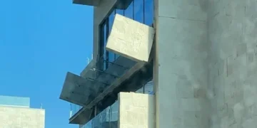 “عُمان ري” و “سويس ري” يقيمان ندوةعن العيوب الإنشائية وكيف تُؤمّن…