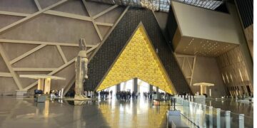 المتحف المصري الكبير يُفتتح في نوفمبر   ومصر تتهيّأ لإستقبال ملايين الزوار..  30 مليون سائح متوقّع في 2030..