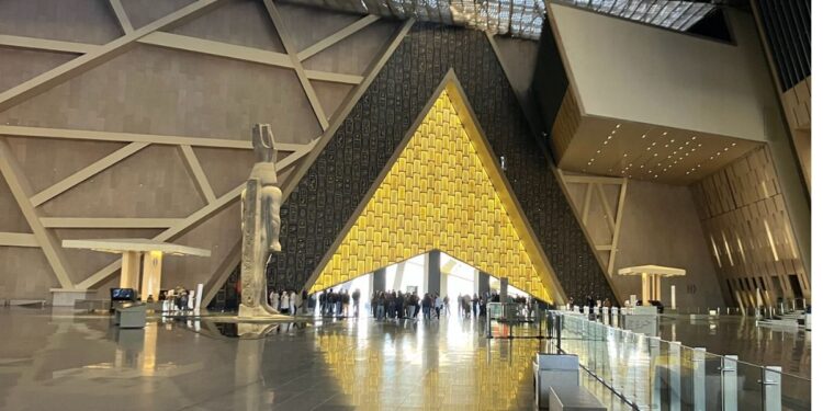 المتحف المصري الكبير يُفتتح في نوفمبر   ومصر تتهيّأ لإستقبال ملايين الزوار..  30 مليون سائح متوقّع في 2030..