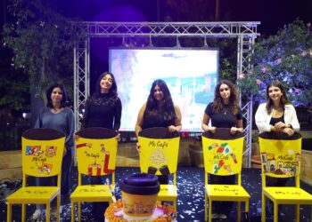 كلارا ماريا خوري من الـNDUتفوز بمسابقةMcCafé Cup Holiday Cup Design 2025