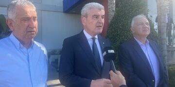 عيسى الخوري لأهالي كفرحزير: “تطوير الاقتصاد ممكن دون الضرر بالبيئة والصحّة العامة”