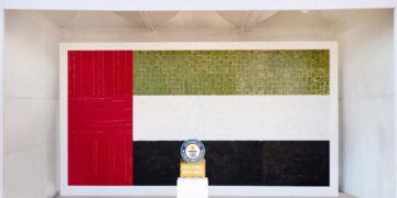 أبوظبي التجاري يسجّل رقماً قياسياً في غينيس لأكبر علم من مواد صديقة للبيئة…