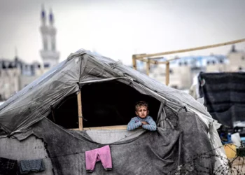 520 مليون طفل يعيشونفي مناطق نزاع حول العالم..“منظمة انقذوا الأطفال”:الدول تنفق على الأسلحةأكثر مما تنفق على حماية الصغار…