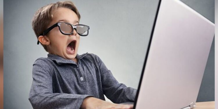 قصتان من عيادتي مضحكة -مبكية..ظرفاء في عصر الذكاء الإصطناعي…