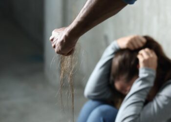 في اليوم الدولي للقضاءعلى العنف ضد المرأة..د. حنان حسن بلخي:دعونا ننعم إقليمياًبإمرأة تعيش بحرية وأمان..