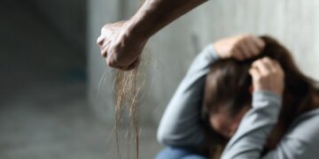 في اليوم الدولي للقضاء على العنف ضد المرأة.. د. حنان حسن بلخي: دعونا ننعم إقليمياً بإمرأة تعيش بحرية وأمان..