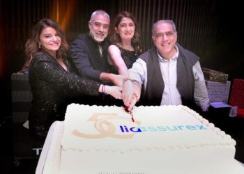 "ليا أسوريكس"تحتفل بنهاية العام مع موظفيهافي أجواء من الفرح والنجاح...