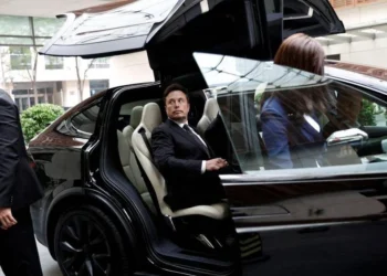 750 مليار دولار ثروة إيلون ماسك ..الأغنى في العالم