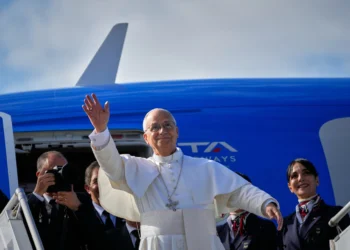 كانت زيارته بمثابة شعاع نورفهل تبقيه السلطة ام تطفئه؟د. الياس ميشال الشويري:الحفاظ على هذا الأمل الوطنييقع على الجميع...