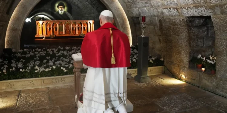 زيارة البابا جمعت اللبنانييينحول رسالة مشتركة من الأمل والتسامح..د. الياس ميشال الشويري:لقد أعاد الروح الى وطن مسحوق..