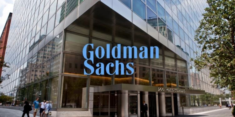 «غولدمان ساكس»يتوقع ارتفاع الذهب إلى 4900 دولار