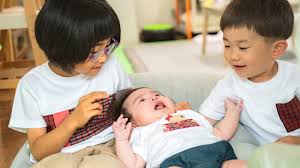 اليابان: مسعى لتوفير تأمين صحي عاميُغطي تكاليف الولادة