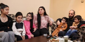 سوريا بدأت تتعافى اقتصادياً و من الأدلة:عودة “فيزا” و “ماستركارد” في الاسواق المالية و الشعبية.. العملة الجديدة في الطريق الى التداول و قد حُذف منها صفران…