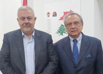 حبيب يلتقي المحافظ عبودمناشداً فتح طرقاتساحة النجمة قبَيل الأعياد...