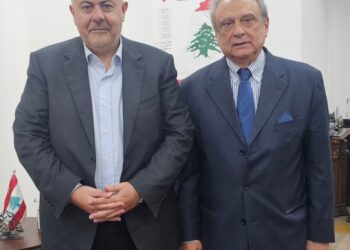 حبيب يلتقي المحافظ عبودمناشداً فتح طرقاتساحة النجمة قبَيل الأعياد...