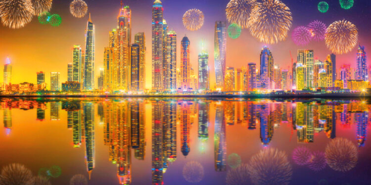 دبي تستعد لأضخم عرض عالمي..برج خليفة يحتفل برأس السنةمع لمسة بوليوودية