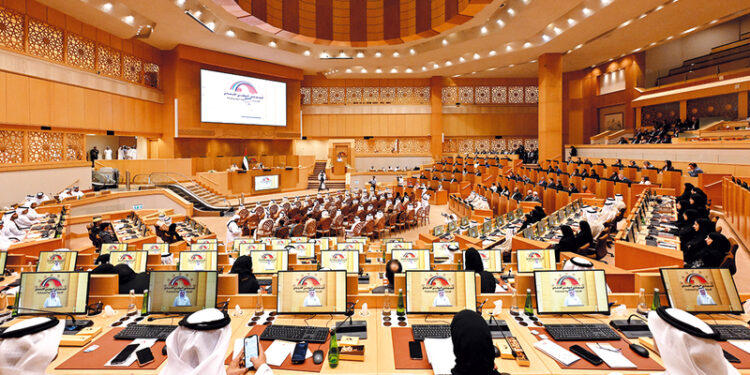 في تحقيق ال"الإمارات اليوم"..أعداد المواليد المواطنين في UAEتراجعت في 10 سنواتوتحذير برلماني من تأخر الزواج...