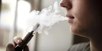 تقرير: النيكوتين خطر على القلب مهما تكن الطريقة…