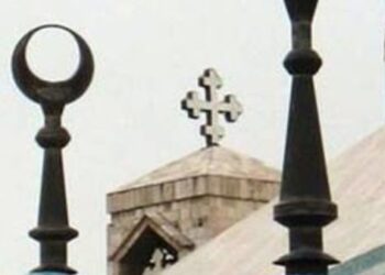 الباحثة بالدراسات الإسلامية-المسيحيةأمل الحكيم بعلبكي تردّ على مقالة"عن المسيح وعيسى" للدكتور شويري:"أين الدليل النصيّ الصريحمن كلام المسيح نفسه على ألوهيته"؟