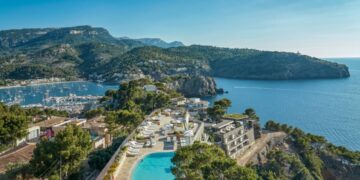 «دبي القابضة» تستحوذ على منتجع «جميرا مايوركا»