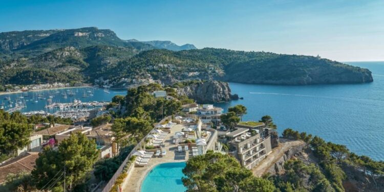 «دبي القابضة» تستحوذ علىمنتجع «جميرا مايوركا»