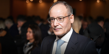 رئيس هيئة التأمين السعودية: حجم سوق التأمين سيتضاعف عام 2030…