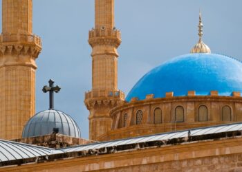 الباحثة في الدراسات الإسلامية-المسيحيةأمل الحكيم بعلبكيتردّ على د. الياس ميشال الشويريتحت عنوان:"في معنى الحوار وحدوده"...