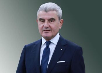 تغريدات لوزير الصناعة اللبنانيعلى منصة X...