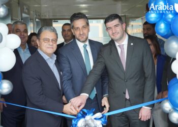 التأمين العربية في أبو ظبي رسمياًلتكون قريبة من عملاءها وزبائنهافي الإمارة الأكثر اكتظاظاً لرجال الأعمال والمصارف وعائلاتهم...