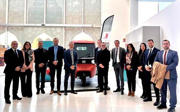 أكسا للتأمين المغربباقتان لتغطيةأول سيارة كهربائية بالكاملثلاثية العجلات...