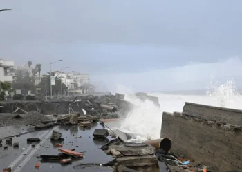 بعد إيطاليا و دُوَل في شمال أفريقيا..العاصفة الشتوية قي الولايات المتحدةبدأت ترفع المطالباتمن شركات التأمين عام 2026لتغطية خسائر الأضرار...