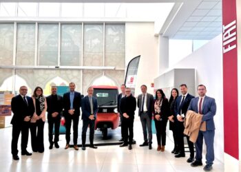 أكسا للتأمين المغرب تُطلقباقتَيْن لتغطيةأول سيارة كهربائية بالكاملثلاثية العجلات...