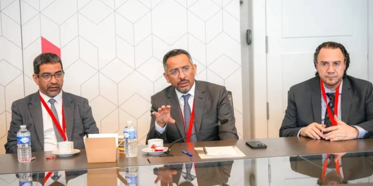 وزير الصناعة السعودي يسعى في بلجيكاالى تعاون مع "فايزر" لتطويرصناعة الادوية و اللقاحات في المملكة...