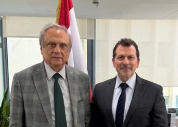 شحادة يعرض مع حبيبرقمنة خدمات مصرف الإسكان