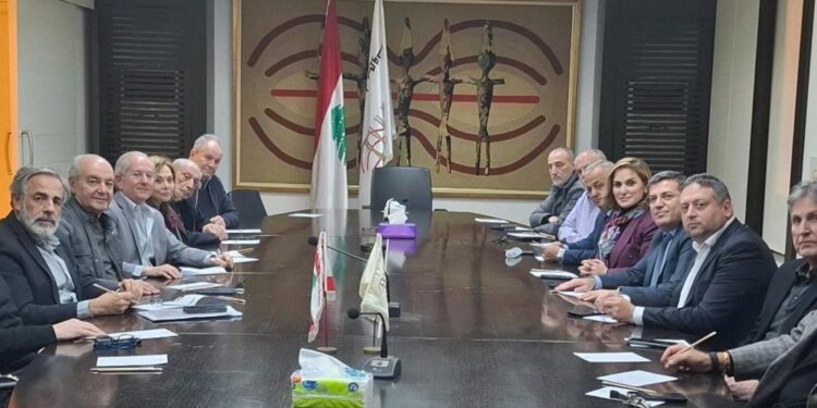 إجتماع بناّء ومثمربين الجمارك وجمعية تجار بيروت