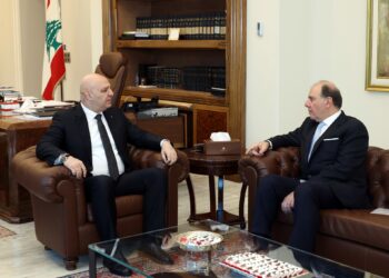 رئيس الجمهورية العماد جوزاف عون اطّلعمن حاكم مصرف لبنان كريم سعيدعلى الإجراءات النقدية والمالية