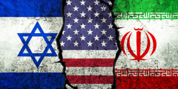 الحرب الإميركية-الإسرائيلية على إيران: التداعيات كبيرة على الملاحة والتأمين…