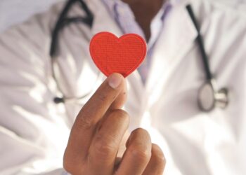 لتعزيز صحة قلبك...7 أشياء لا تفعلها بعد السابعة مساءً