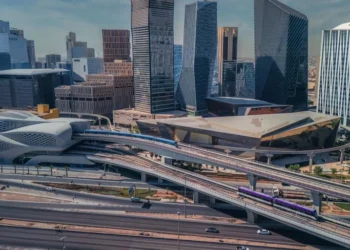 «فيتش»: البنوك السعودية قويةولا تهديدات جوهرية على تصنيفها