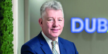 الرئيس التنفيذي لـ”مطارات دبي”: سنتعافى من الوضع الحالي بسرعة كبيرة جداً…