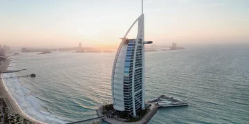 تجديد داخلي شامل لـ«برج العرب» خلال 18 شهراً…