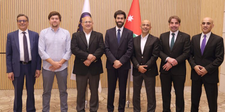 انطلاقة جديدةلغرفة التجارة الأوروبية في الاردنبقيادة مجلس إدارة جديديضم أقدم معاصر لها..د. أنور عبيدات:سنعزّز الروابط الإقتصاديةو التجارية بين الاردن و الإتحاد الأُوروبي...